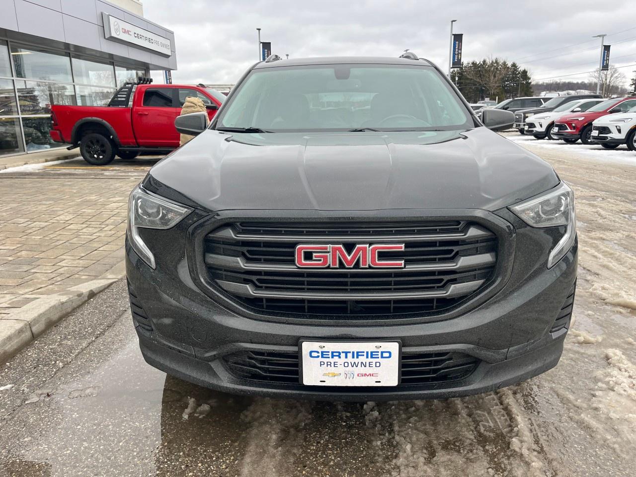 2019 GMC Terrain FWD SLE Photo
