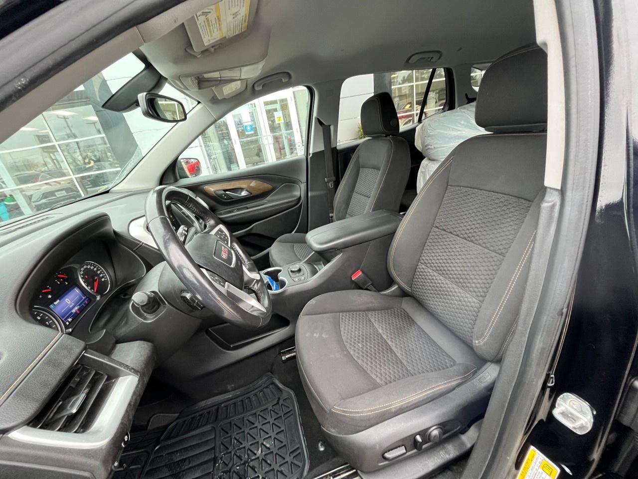 2019 GMC Terrain FWD SLE Photo