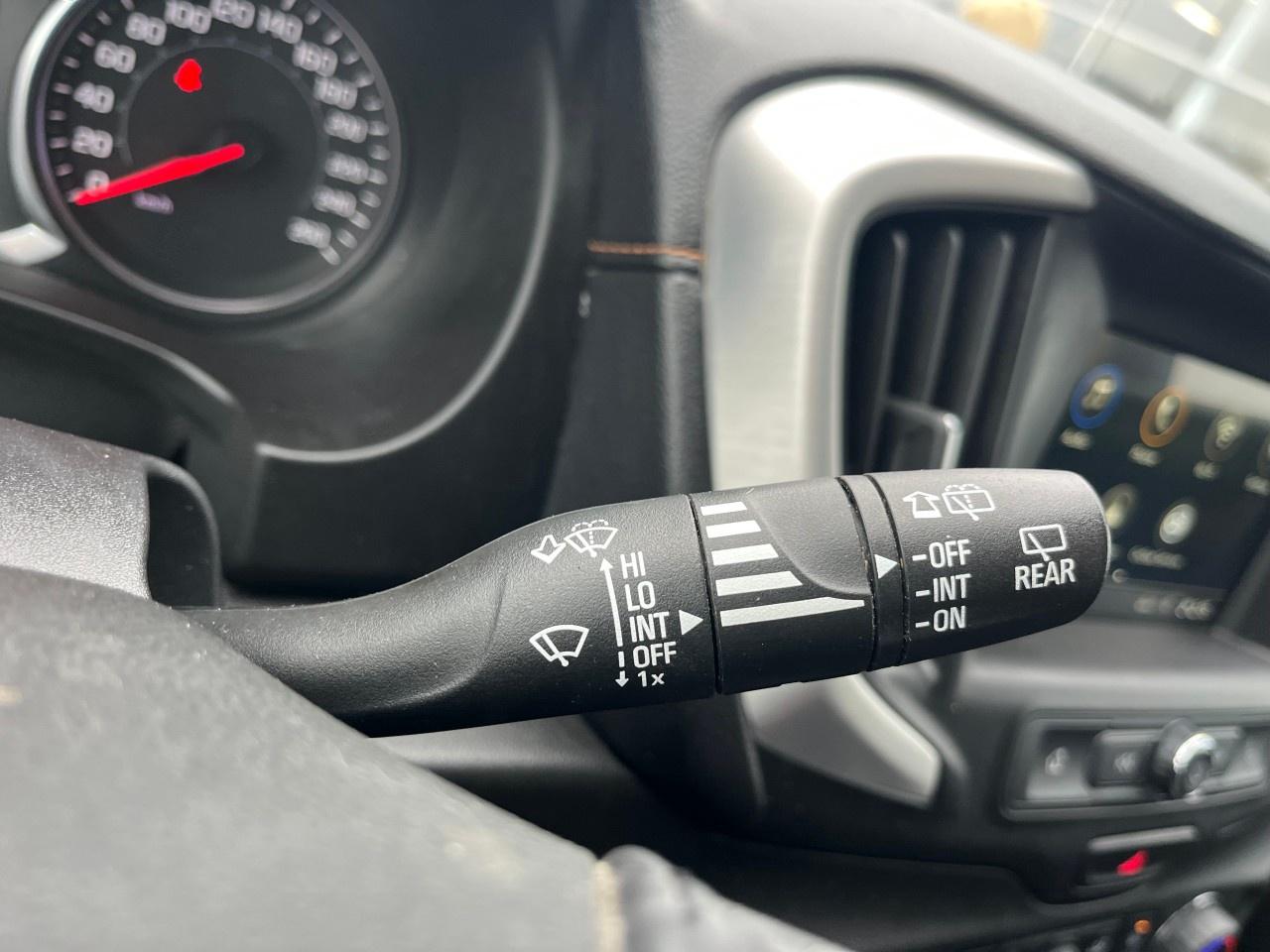 2019 GMC Terrain FWD SLE Photo