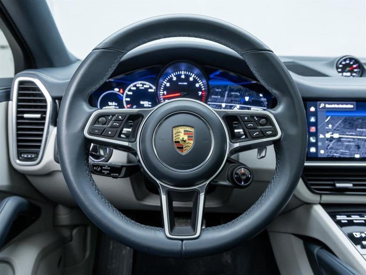 2022 Porsche Cayenne  Photo