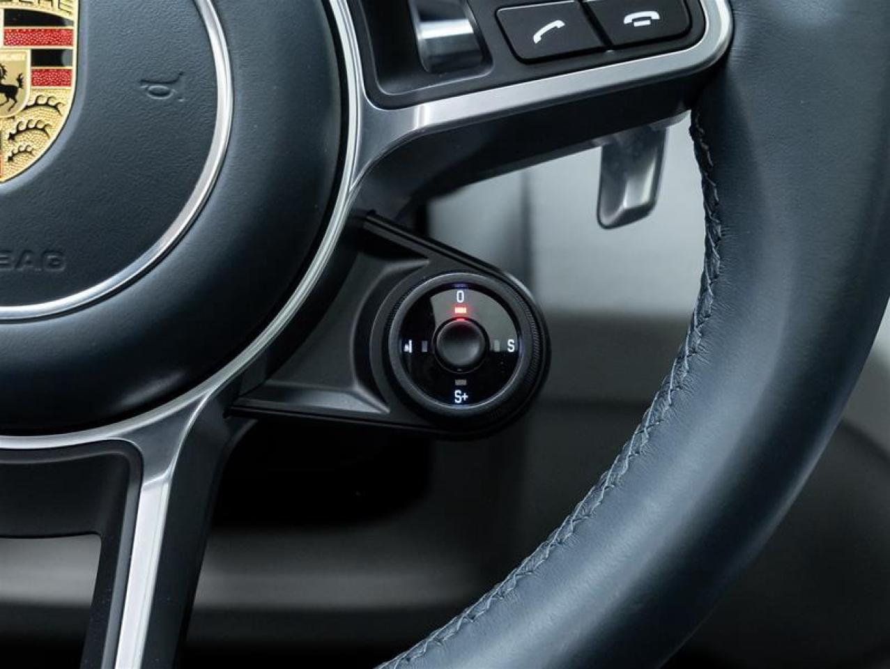 2022 Porsche Cayenne  Photo