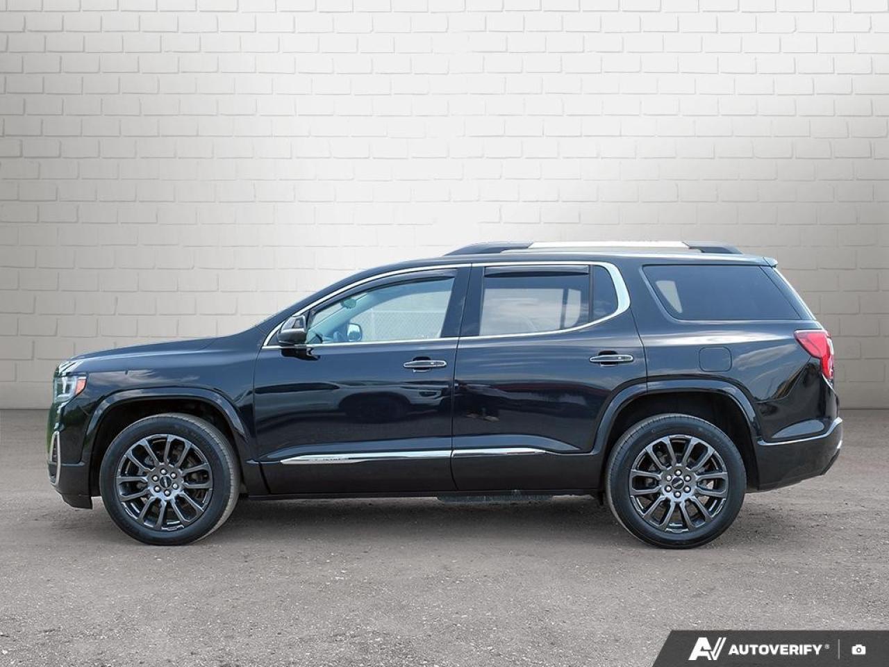 2023 GMC Acadia AWD DENALI Photo