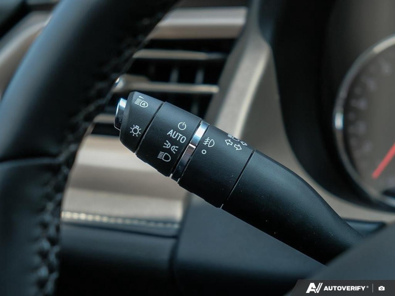 2023 GMC Acadia AWD DENALI Photo