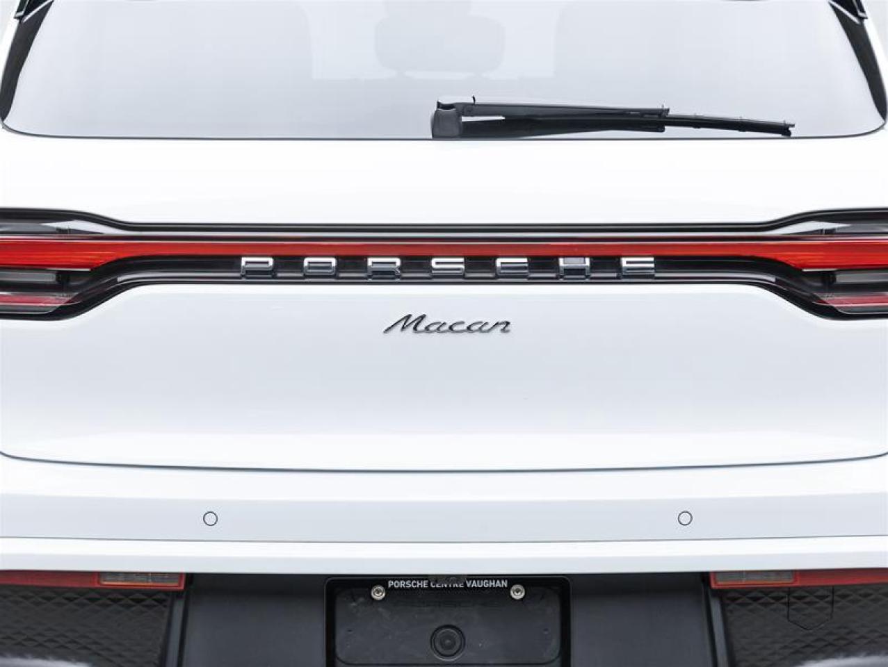 2025 Porsche Macan  Photo