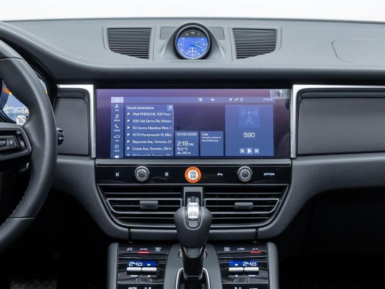 2025 Porsche Macan  Photo