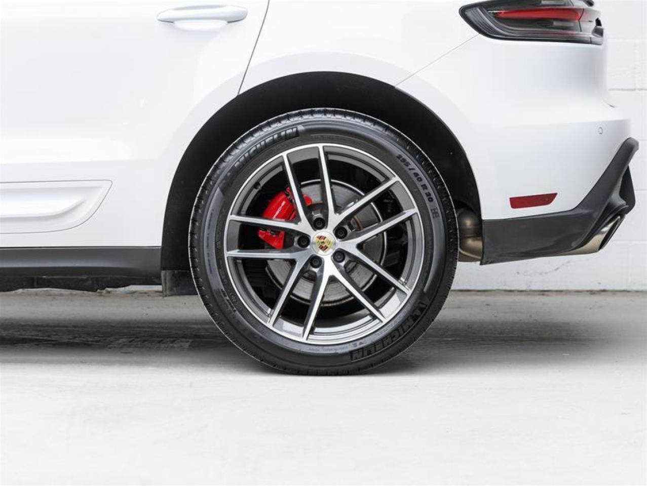 2025 Porsche Macan  Photo