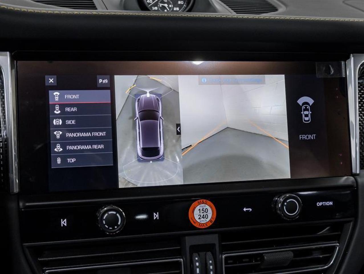 2026 Porsche Macan  Photo