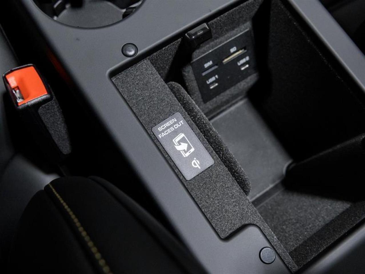 2026 Porsche Macan  Photo