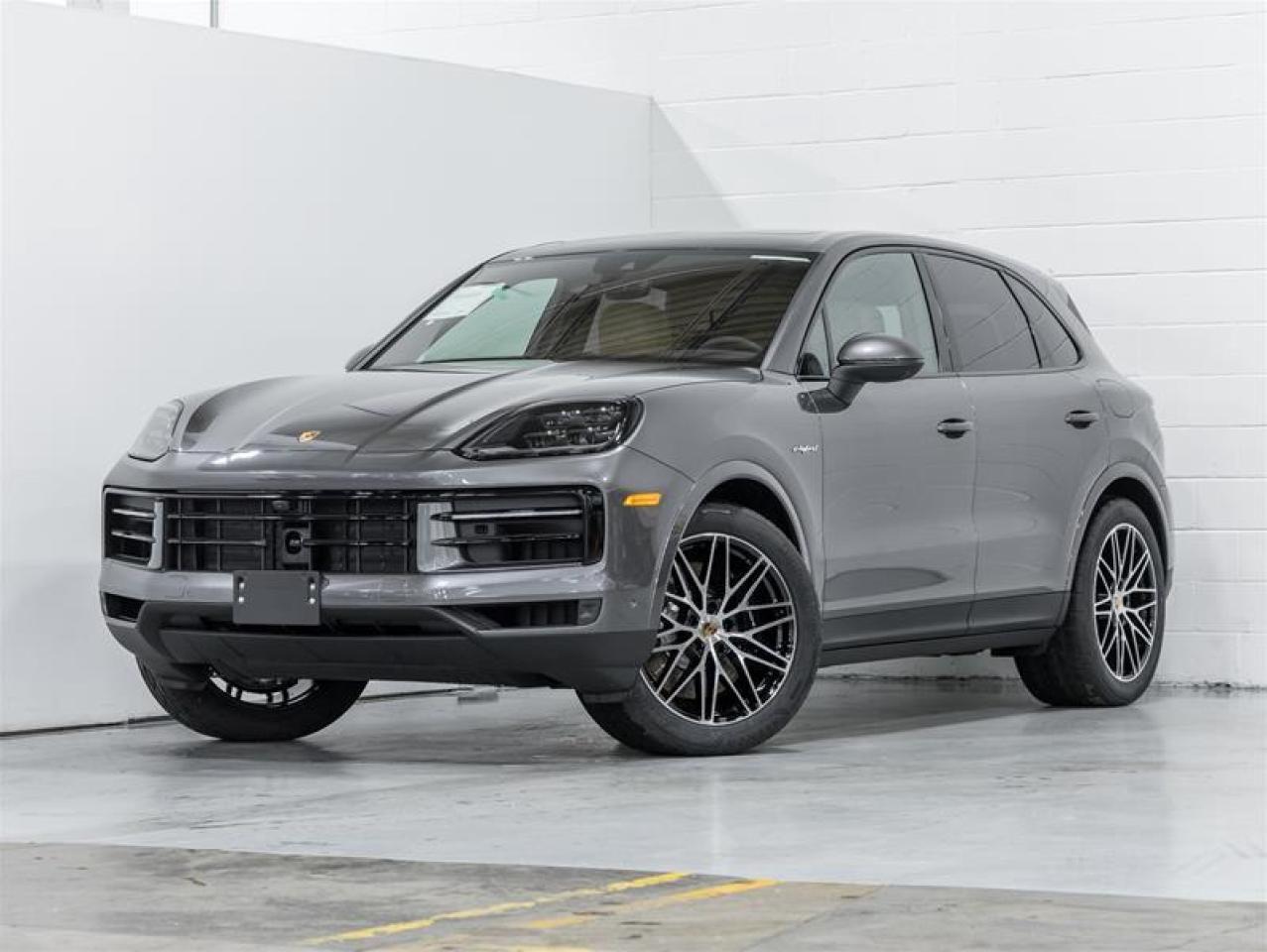 2026 Porsche Cayenne  Photo0