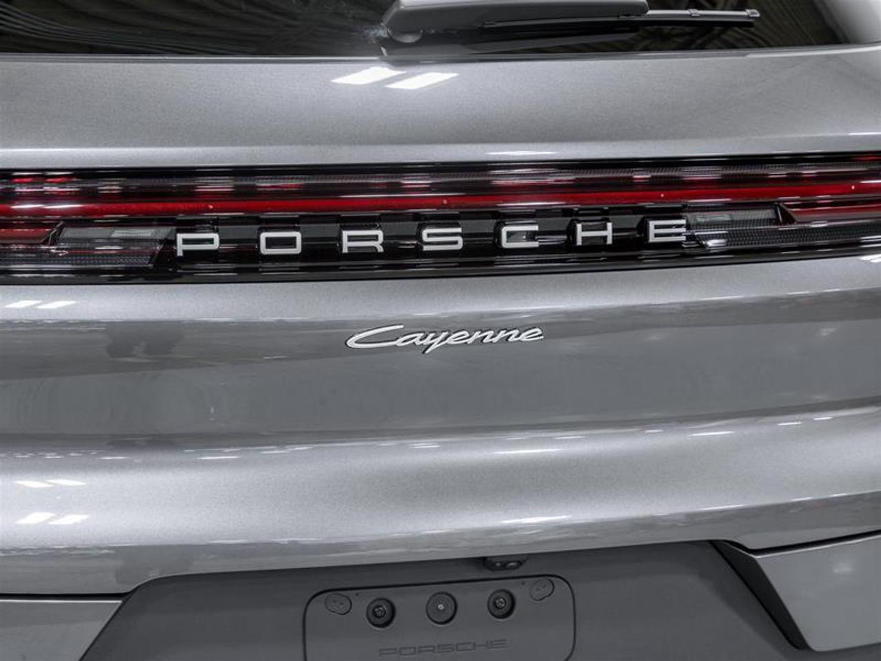 2026 Porsche Cayenne  Photo