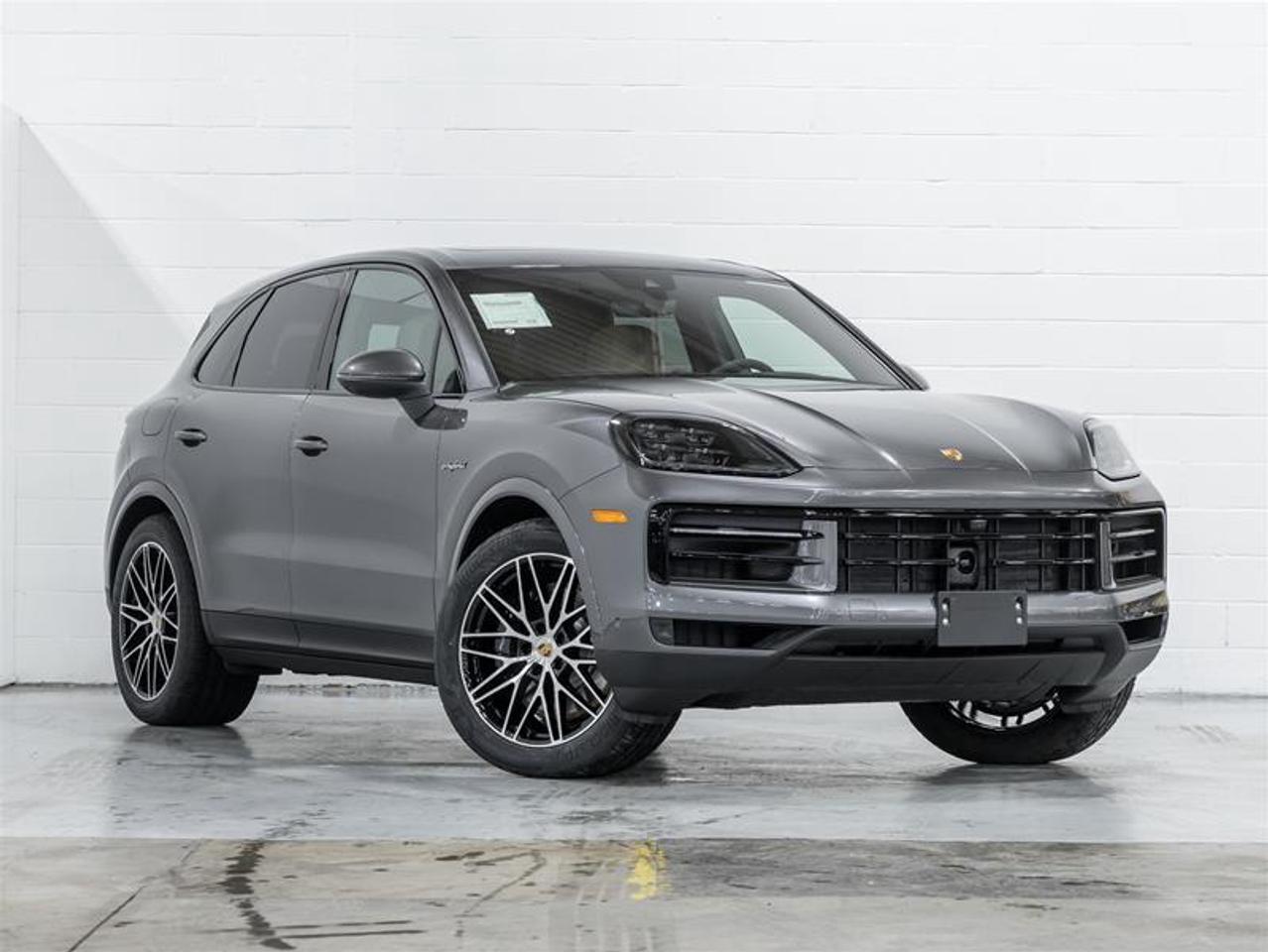 2026 Porsche Cayenne  Photo
