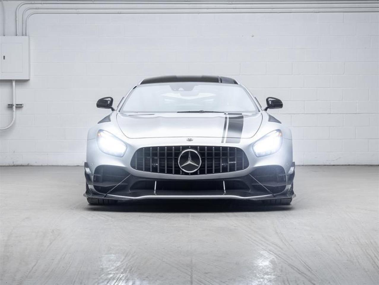 2020 Mercedes-Benz AMG GT R  Photo