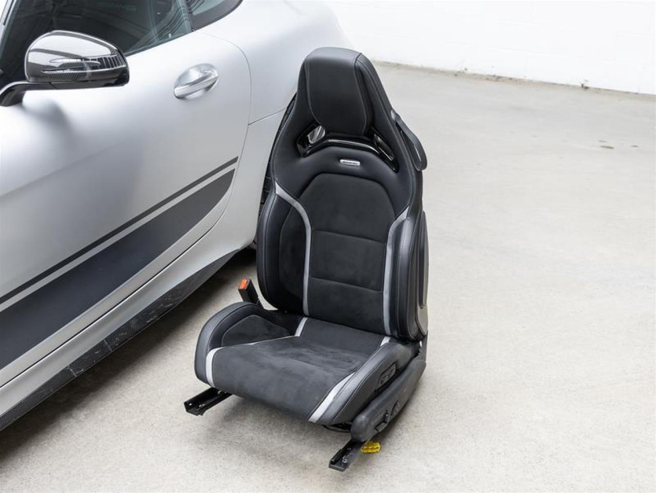 2020 Mercedes-Benz AMG GT R  Photo