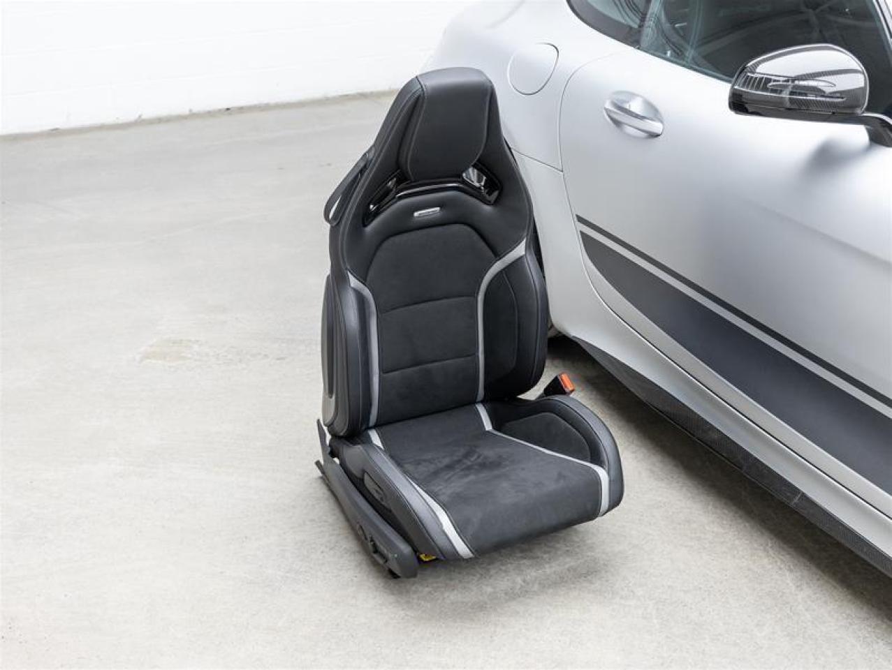 2020 Mercedes-Benz AMG GT R  Photo