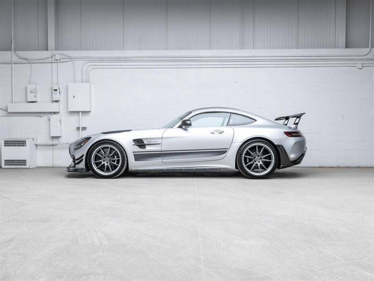 2020 Mercedes-Benz AMG GT R  Photo