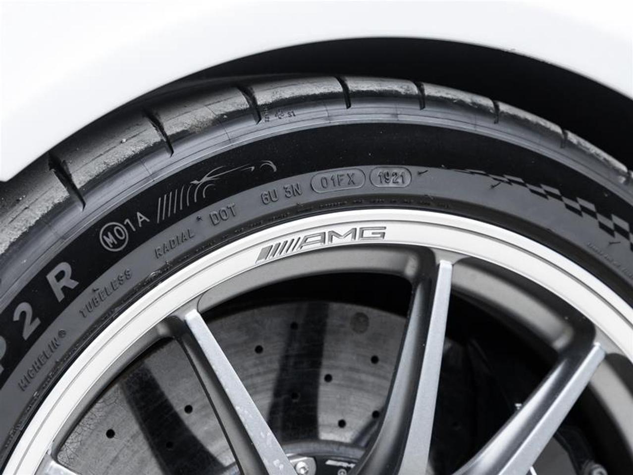 2020 Mercedes-Benz AMG GT R  Photo