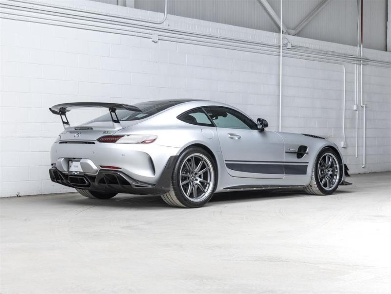 2020 Mercedes-Benz AMG GT R  Photo