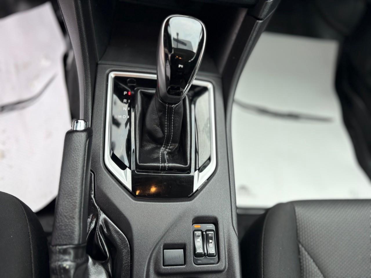 2017 Subaru Impreza Touring (CVT) 4dr Hatchback Photo