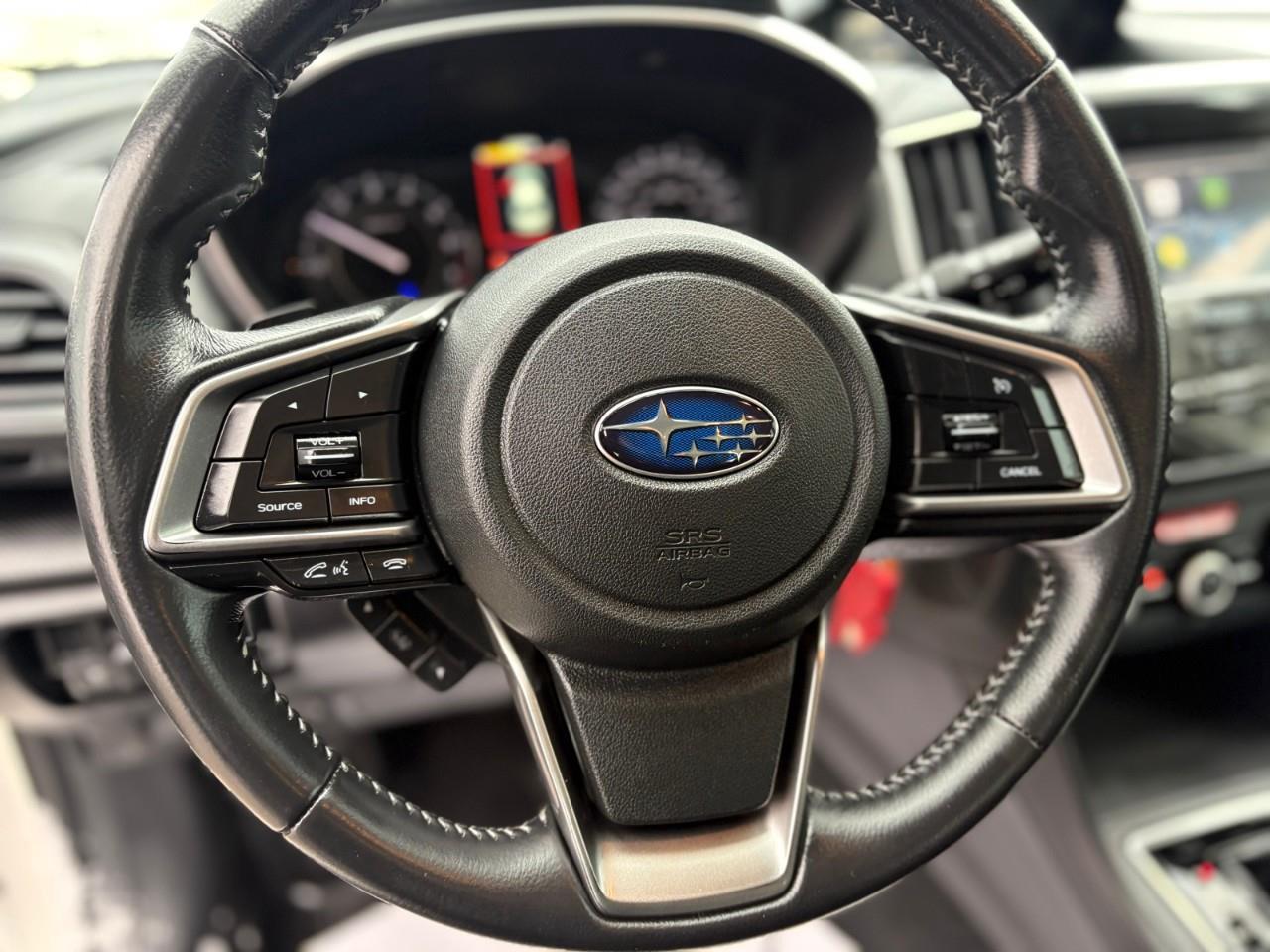 2017 Subaru Impreza Touring (CVT) 4dr Hatchback Photo