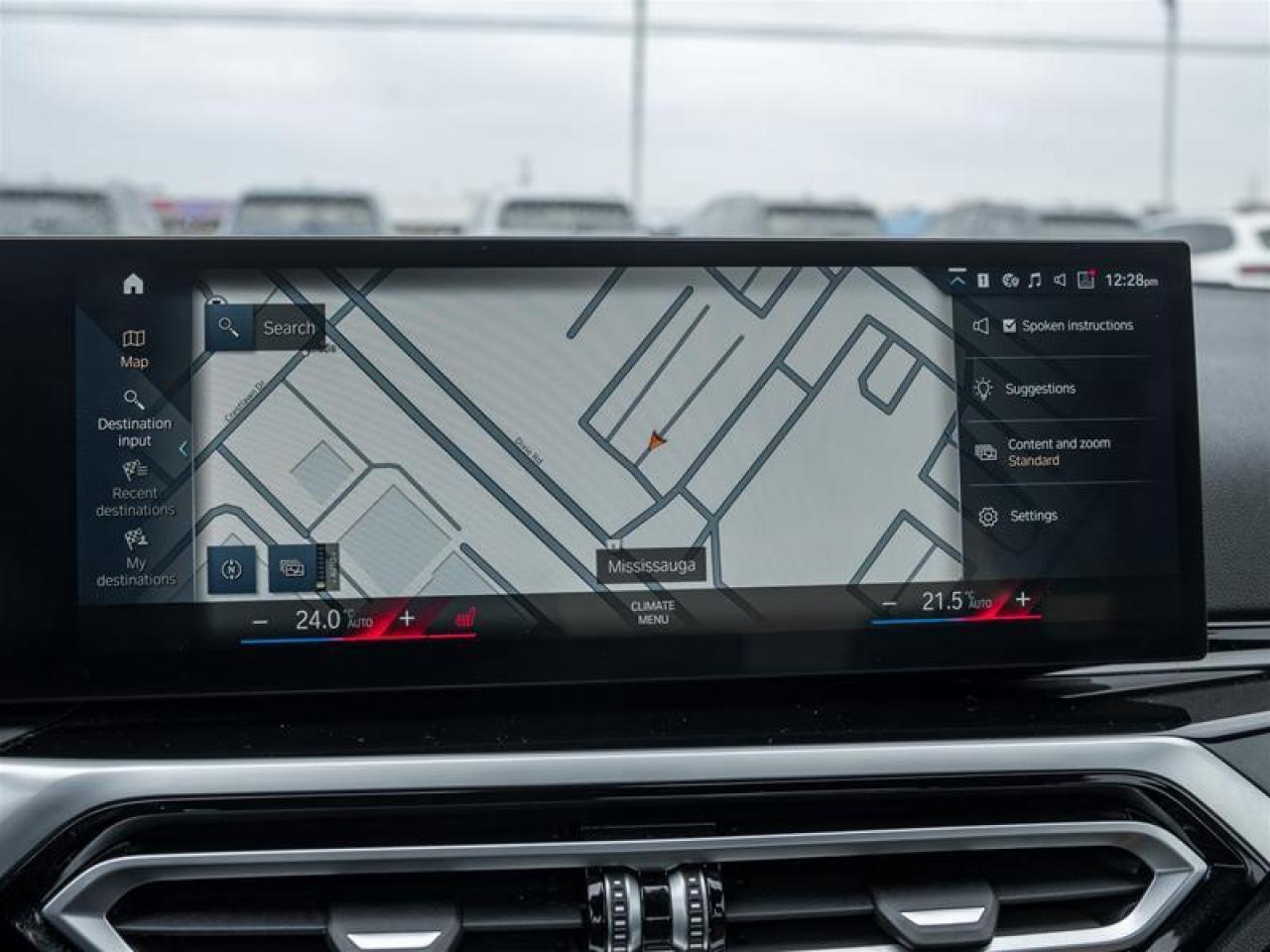 2023 BMW 330 i xDrive 4dr All-Wheel Drive Sedan Photo