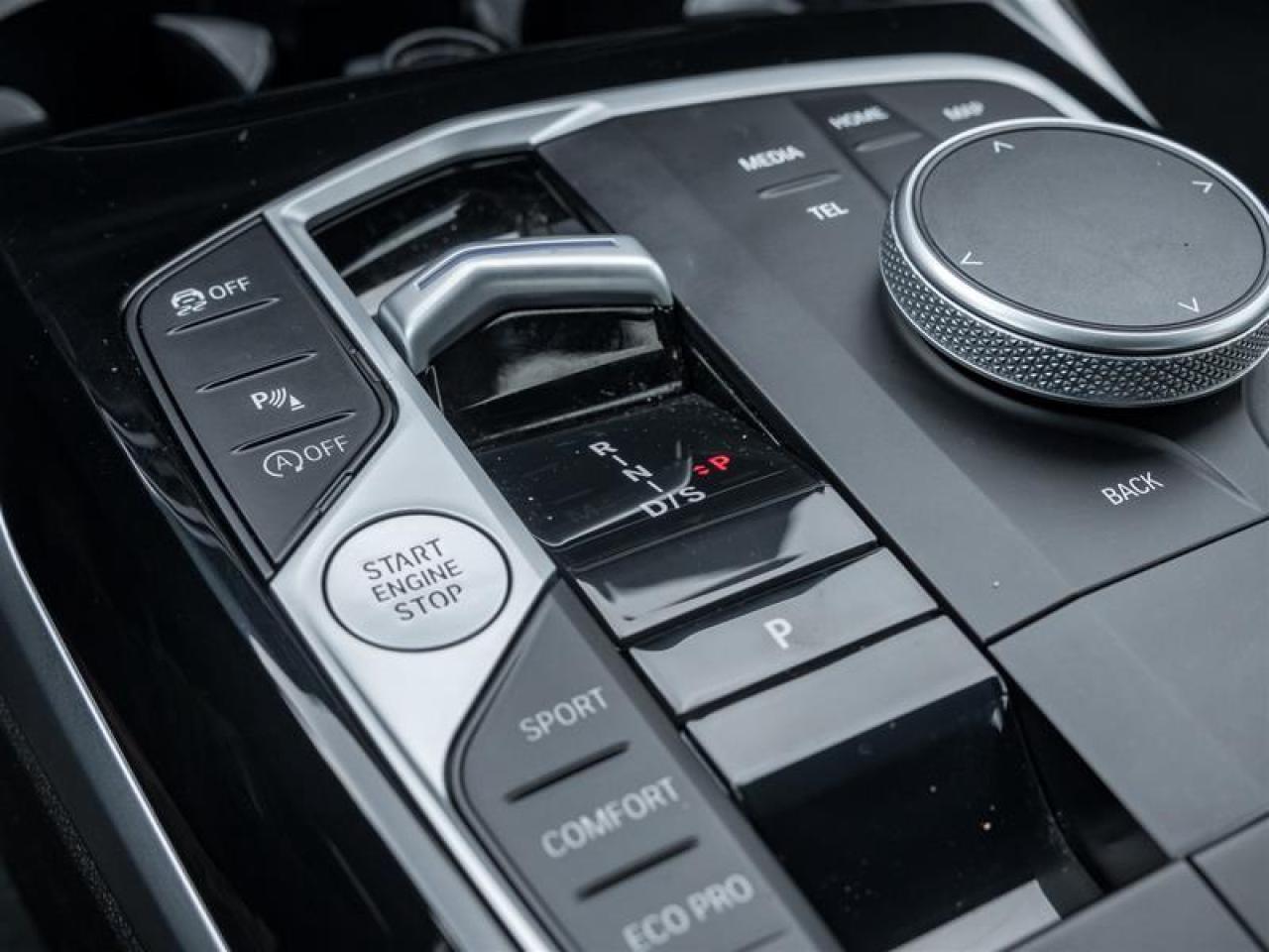 2023 BMW 330 i xDrive 4dr All-Wheel Drive Sedan Photo