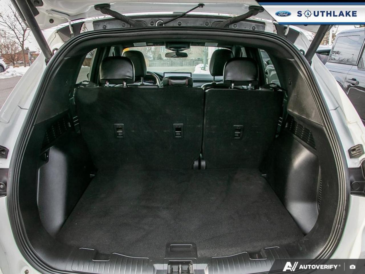 2024 Ford Escape ST-Line Select 4dr All-Wheel Drive Photo