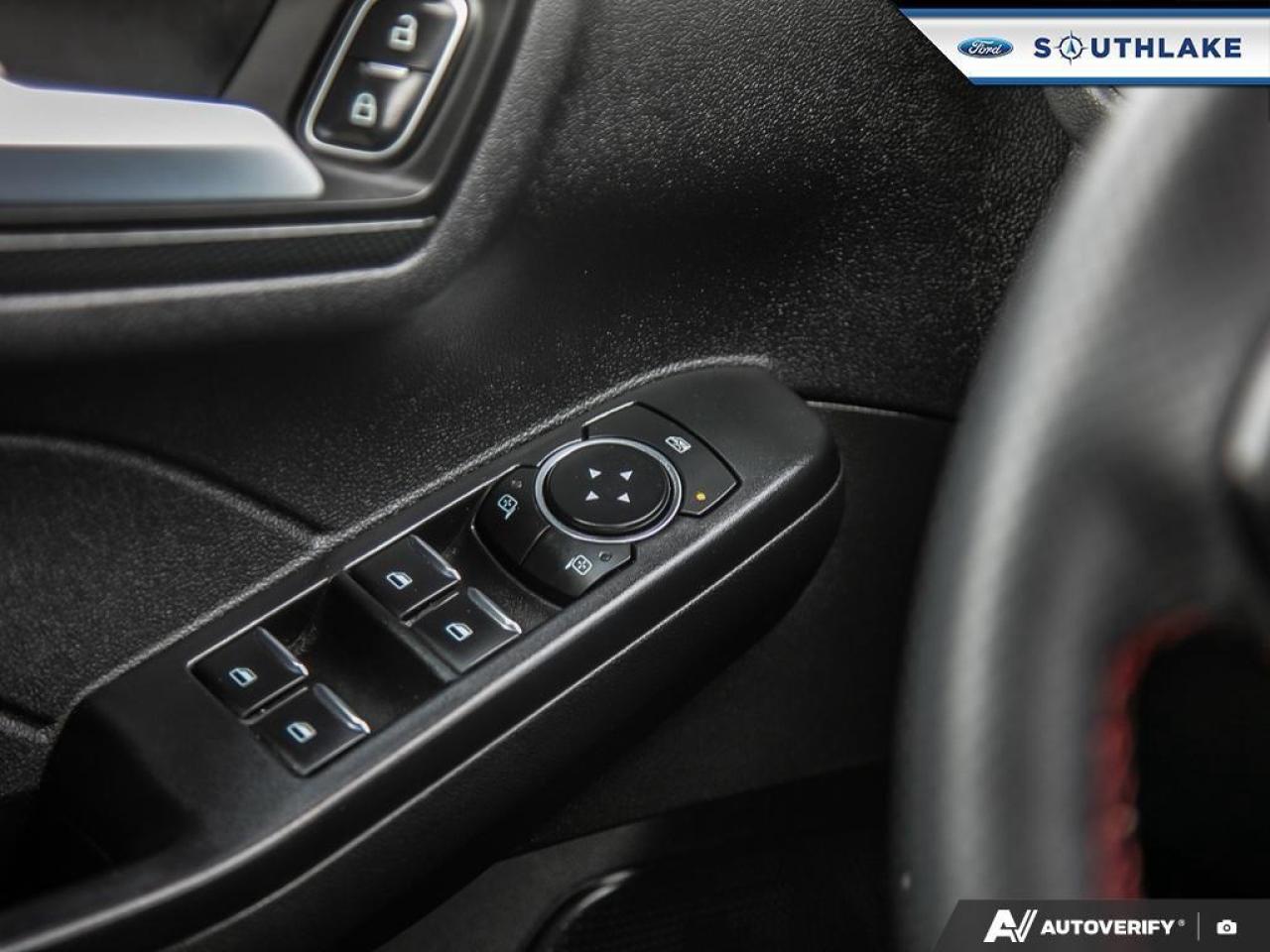 2024 Ford Escape ST-Line Select 4dr All-Wheel Drive Photo