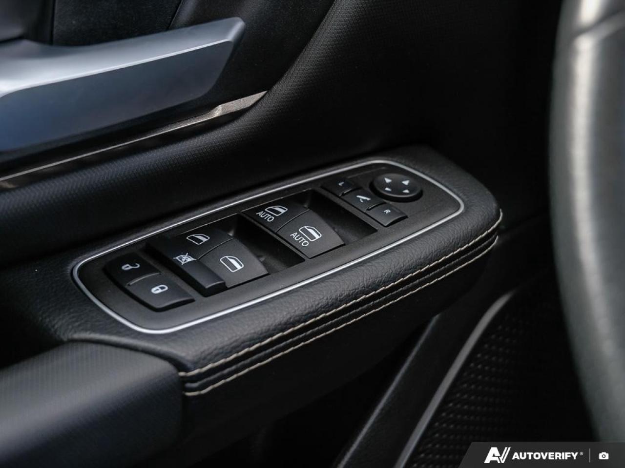 2022 RAM 1500 SPORT 4X4 CREW CAB 5'7" BOX Photo