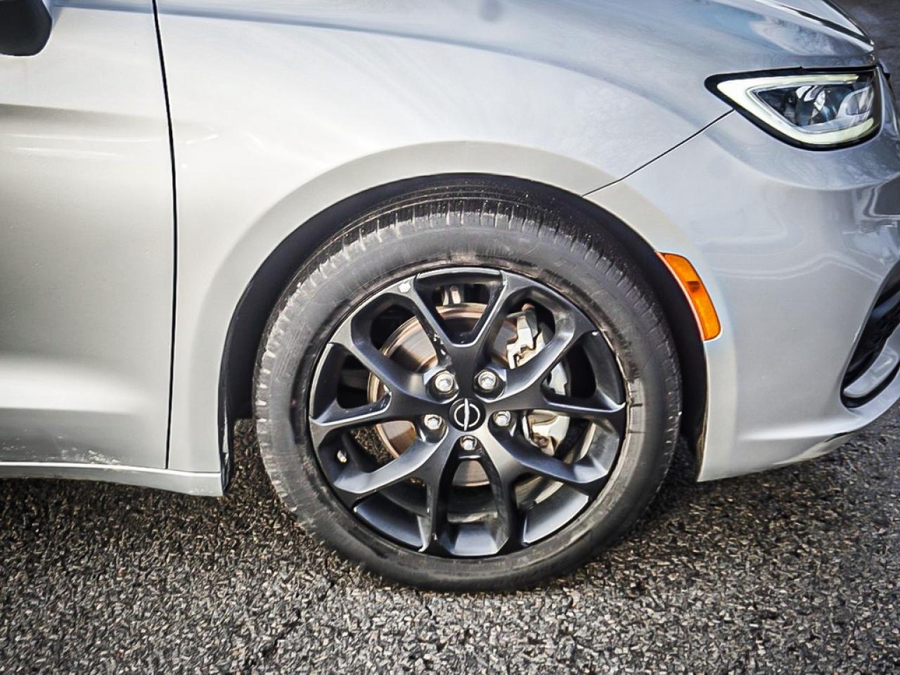 2024 Chrysler Pacifica  Photo