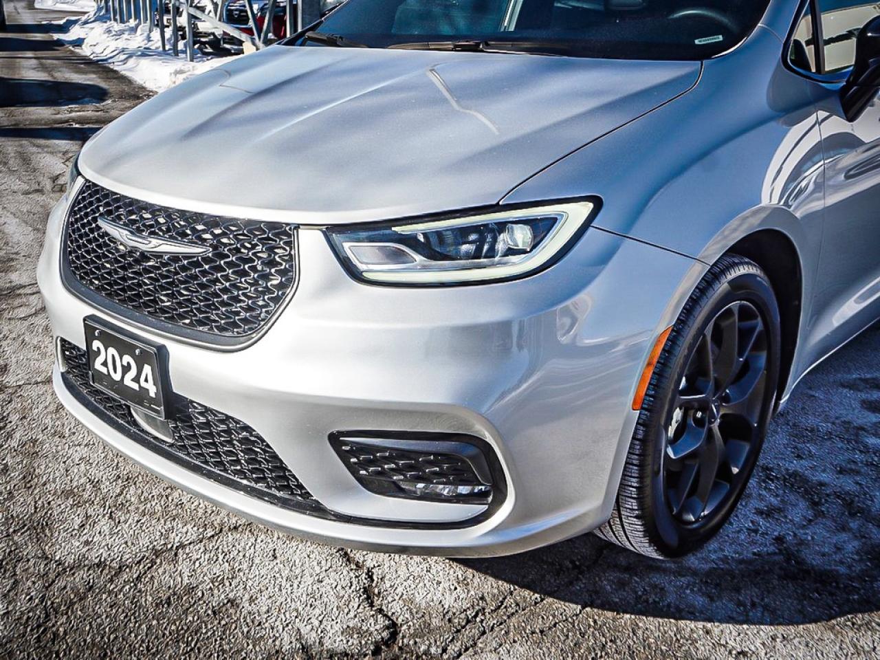 2024 Chrysler Pacifica  Photo