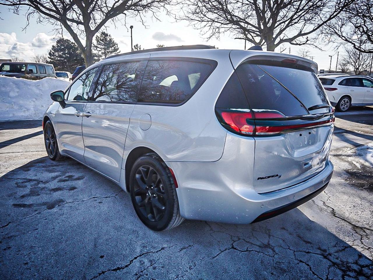 2024 Chrysler Pacifica  Photo