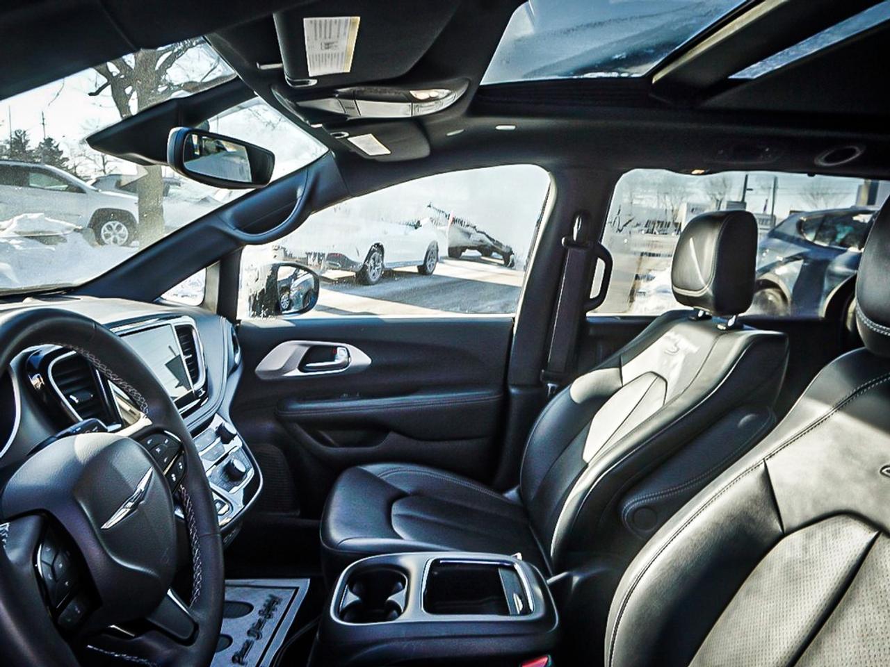 2024 Chrysler Pacifica  Photo