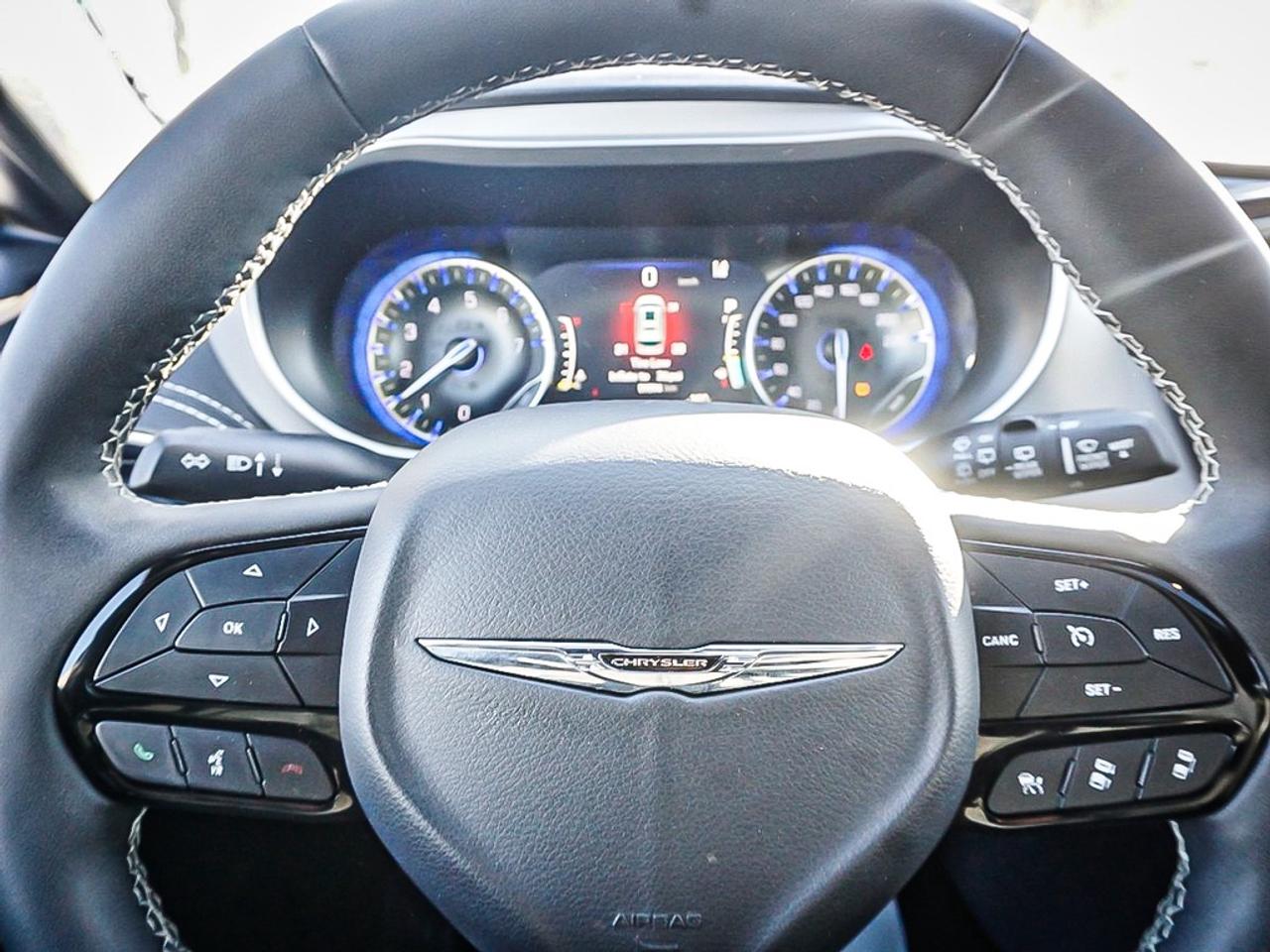 2024 Chrysler Pacifica  Photo
