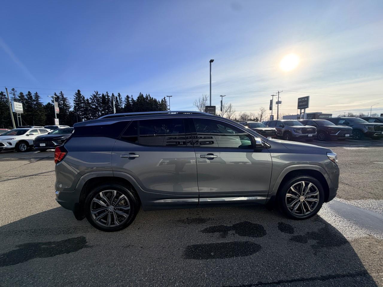 2020 GMC Terrain AWD Denali Photo