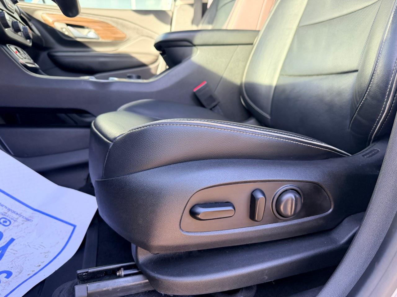 2020 GMC Terrain AWD Denali Photo