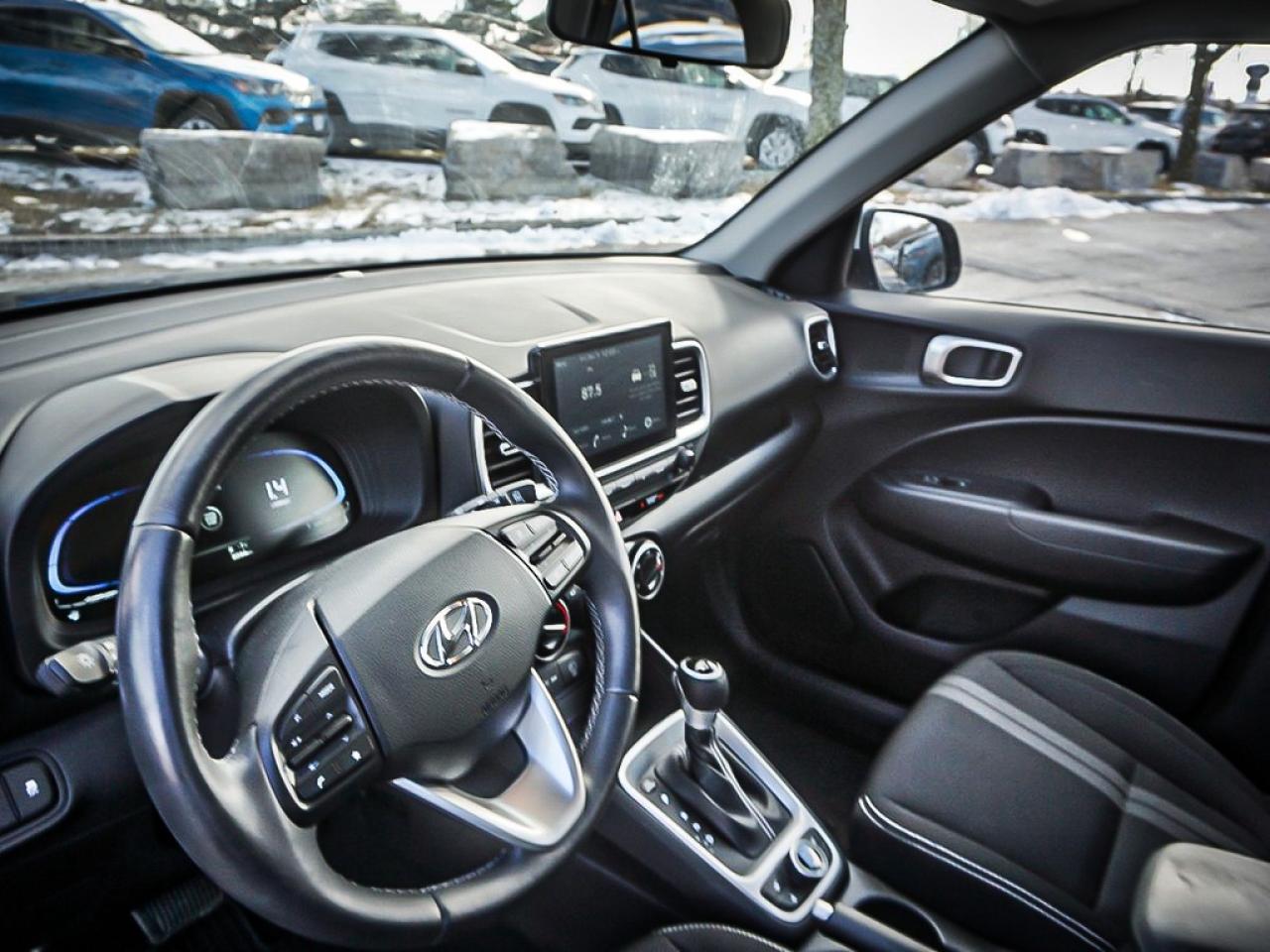 2025 Hyundai Venue  Photo