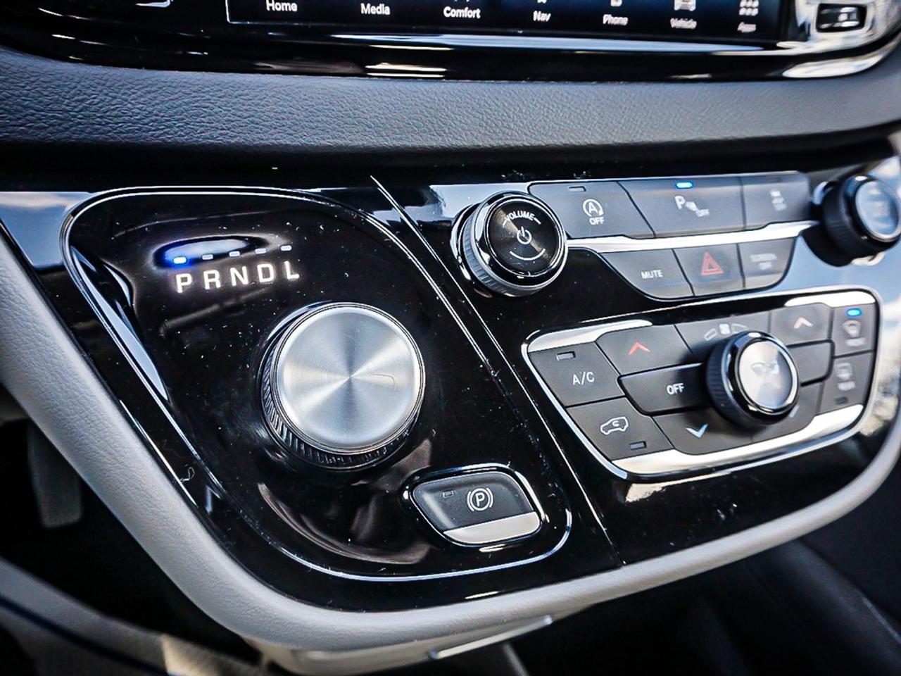 2024 Chrysler Grand Caravan  Photo