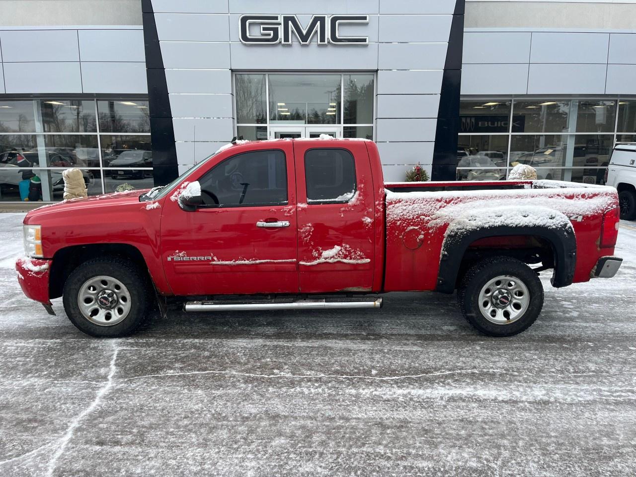 2011 Chevrolet Silverado 1500 4WD Extended Cab Standard Box LS Cheyenne Edition Photo