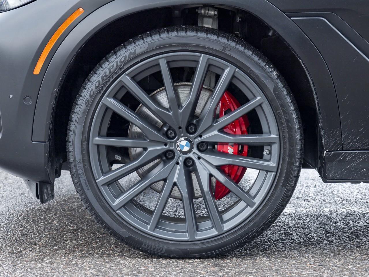 2022 BMW X6 xDrive40i 4dr All-Wheel Drive Sports Activity Coupe Photo3