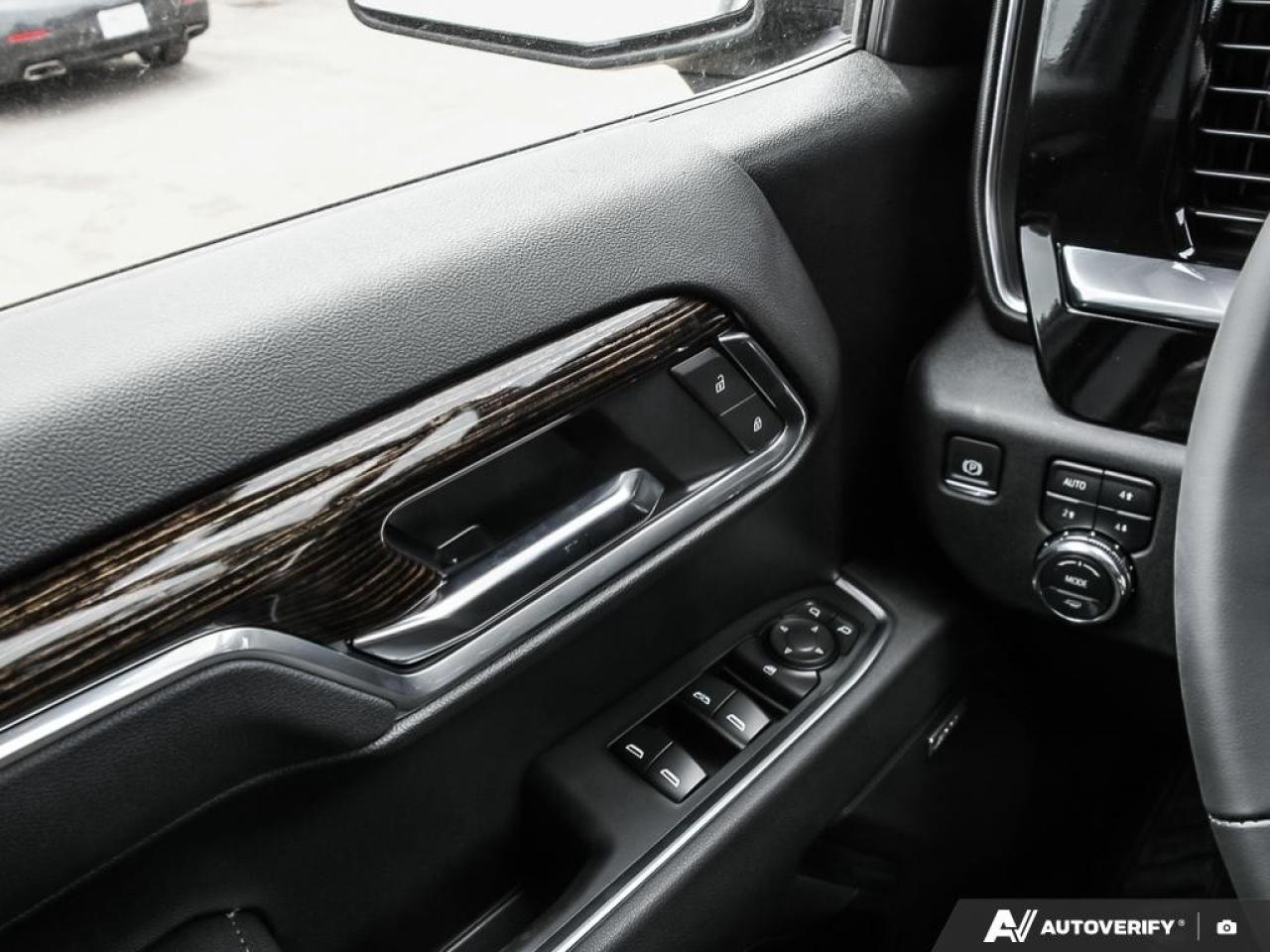 2025 GMC Sierra 1500 Double Cab Standard Box 4-Wheel Drive Elevation Photo