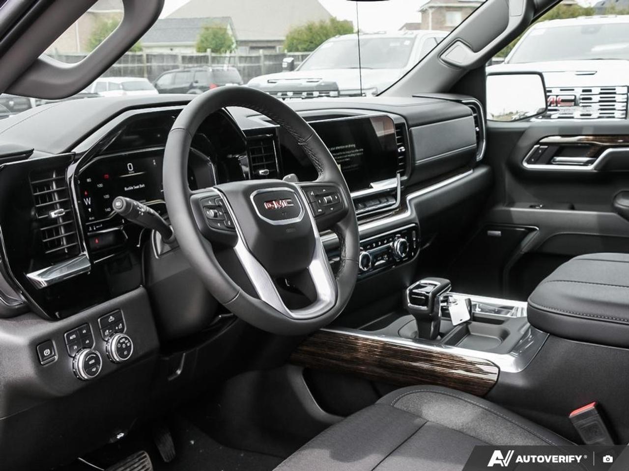 2025 GMC Sierra 1500 Double Cab Standard Box 4-Wheel Drive Elevation Photo