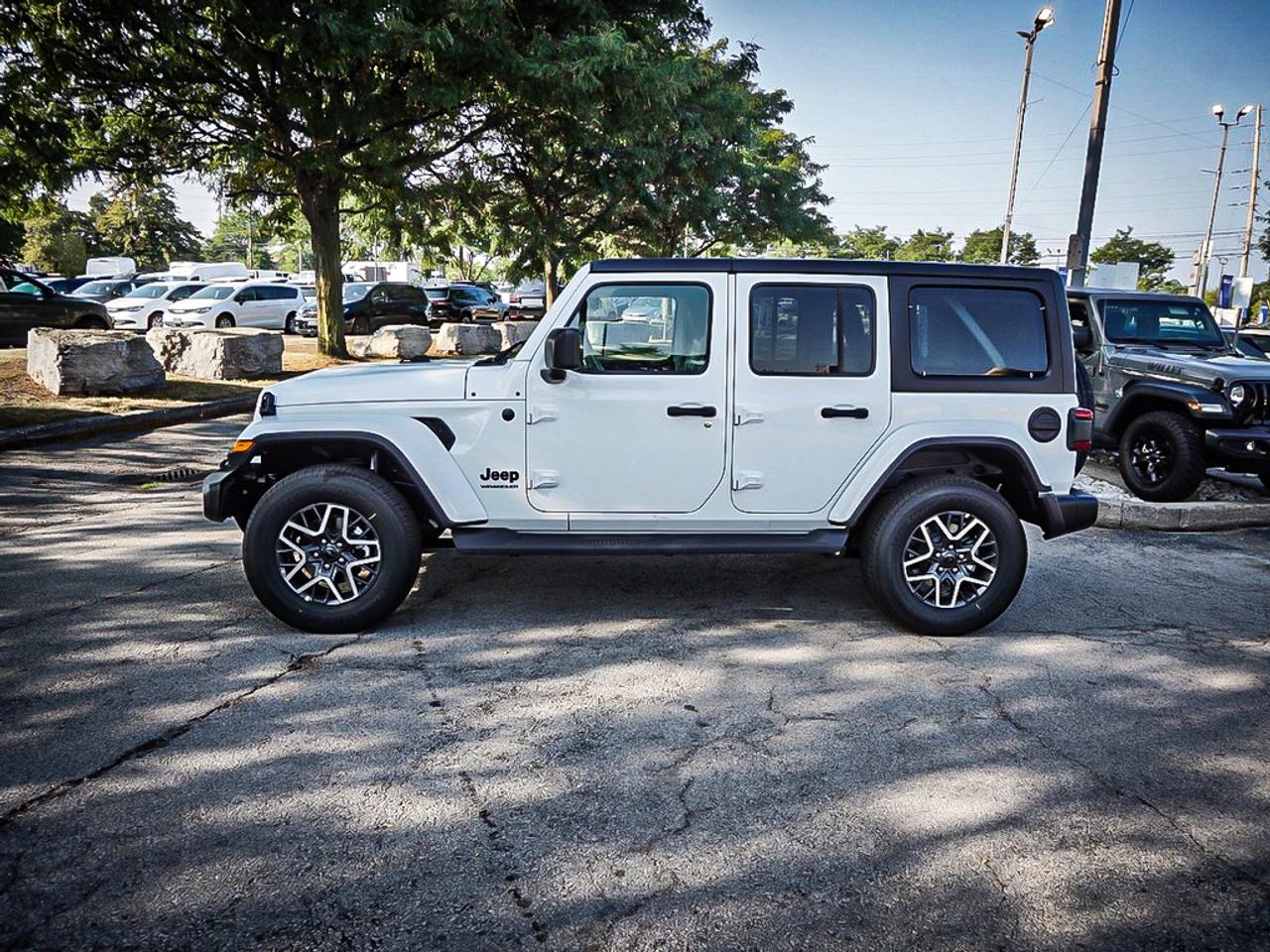 2025 Jeep Wrangler  Photo