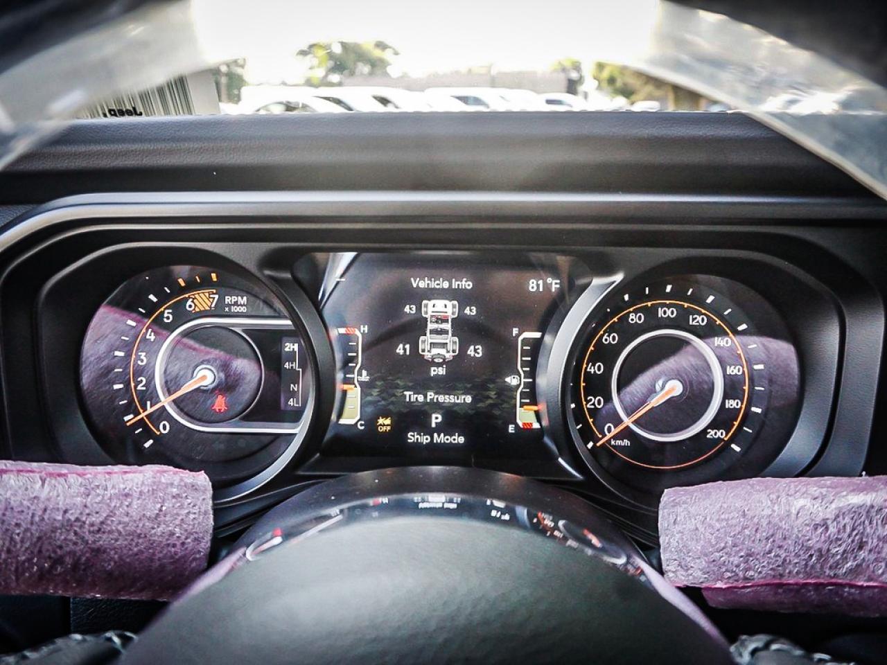 2025 Jeep Wrangler  Photo