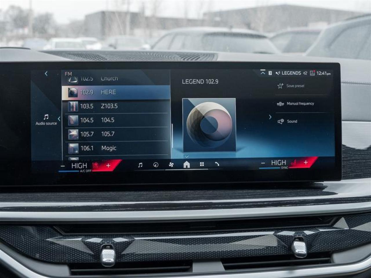 2024 BMW X5 xDrive40i 4dr All-Wheel Drive Sports Activity Vehicle Photo