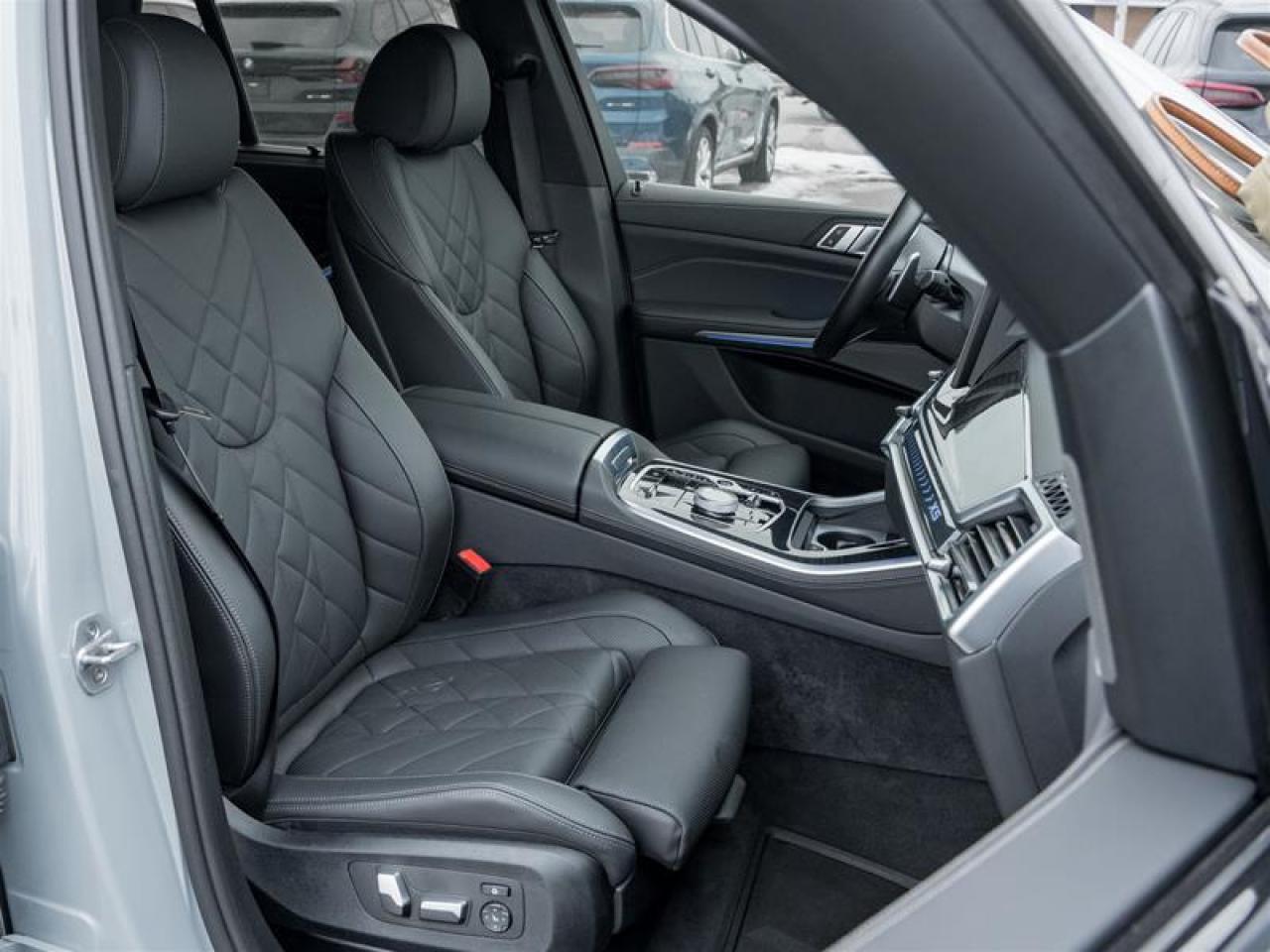 2024 BMW X5 xDrive40i 4dr All-Wheel Drive Sports Activity Vehicle Photo