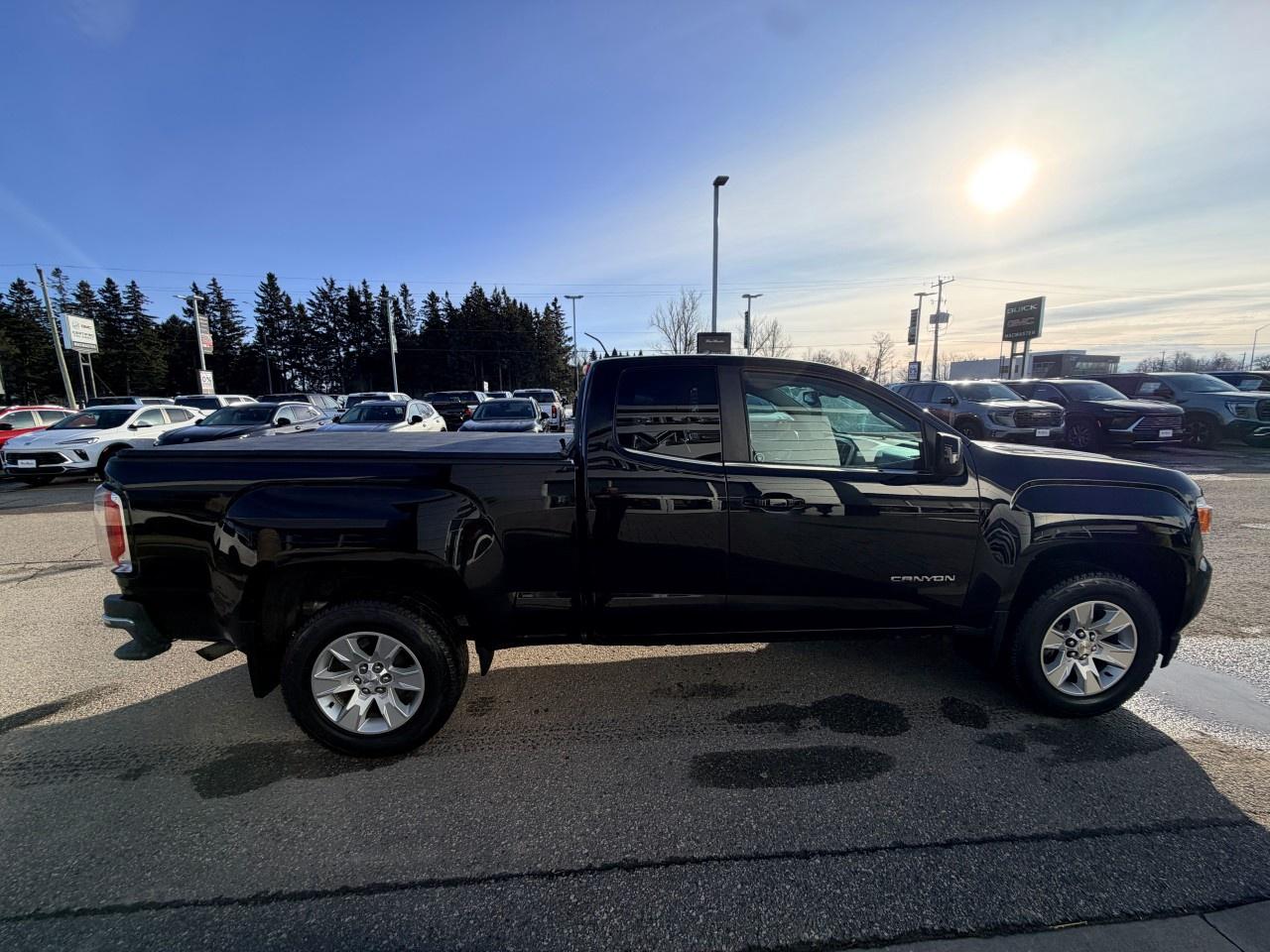 2016 GMC Canyon Extended Cab Long Box 2-Wheel Drive SLE Photo