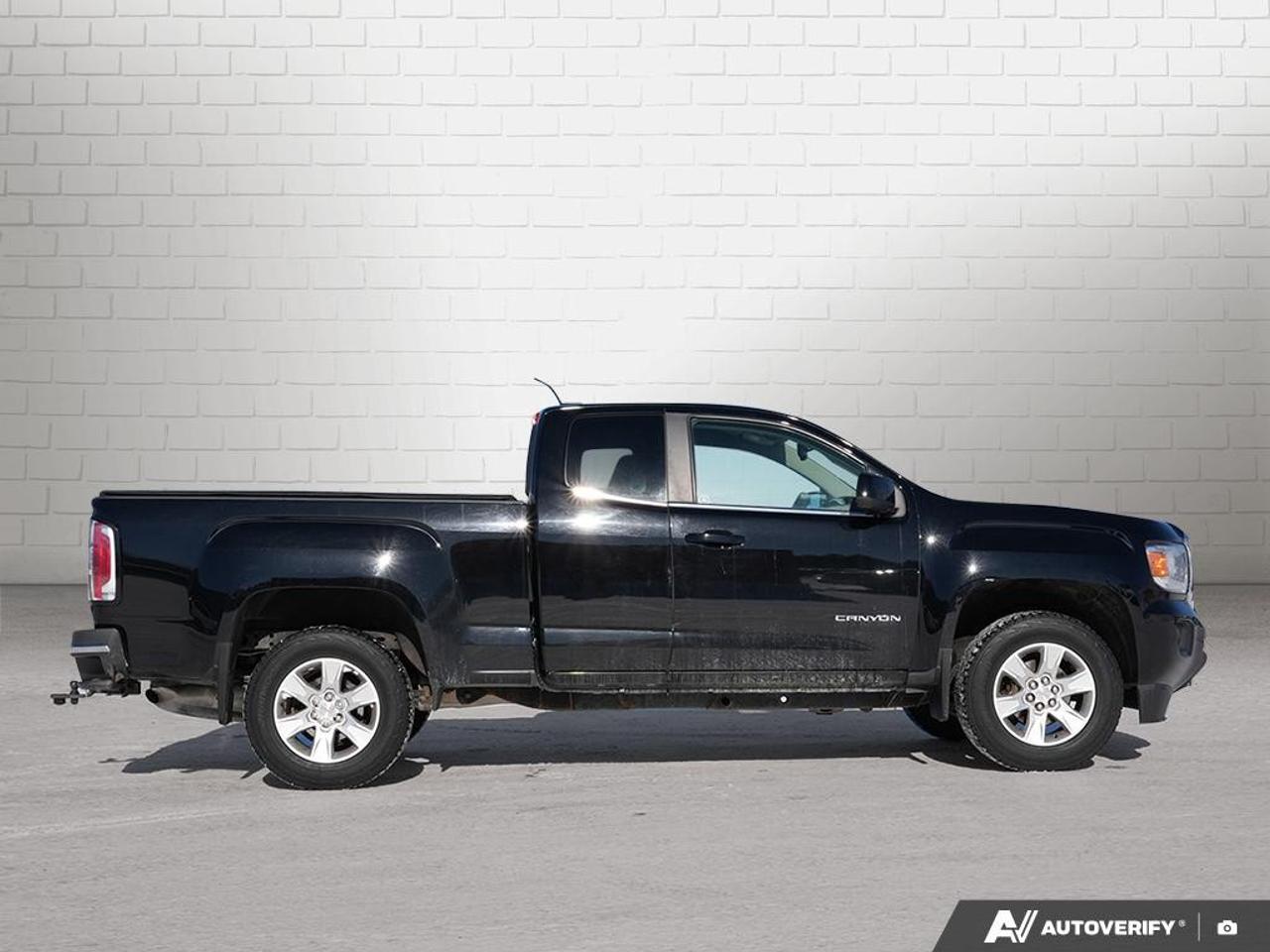 2016 GMC Canyon Extended Cab Long Box 2-Wheel Drive SLE Photo