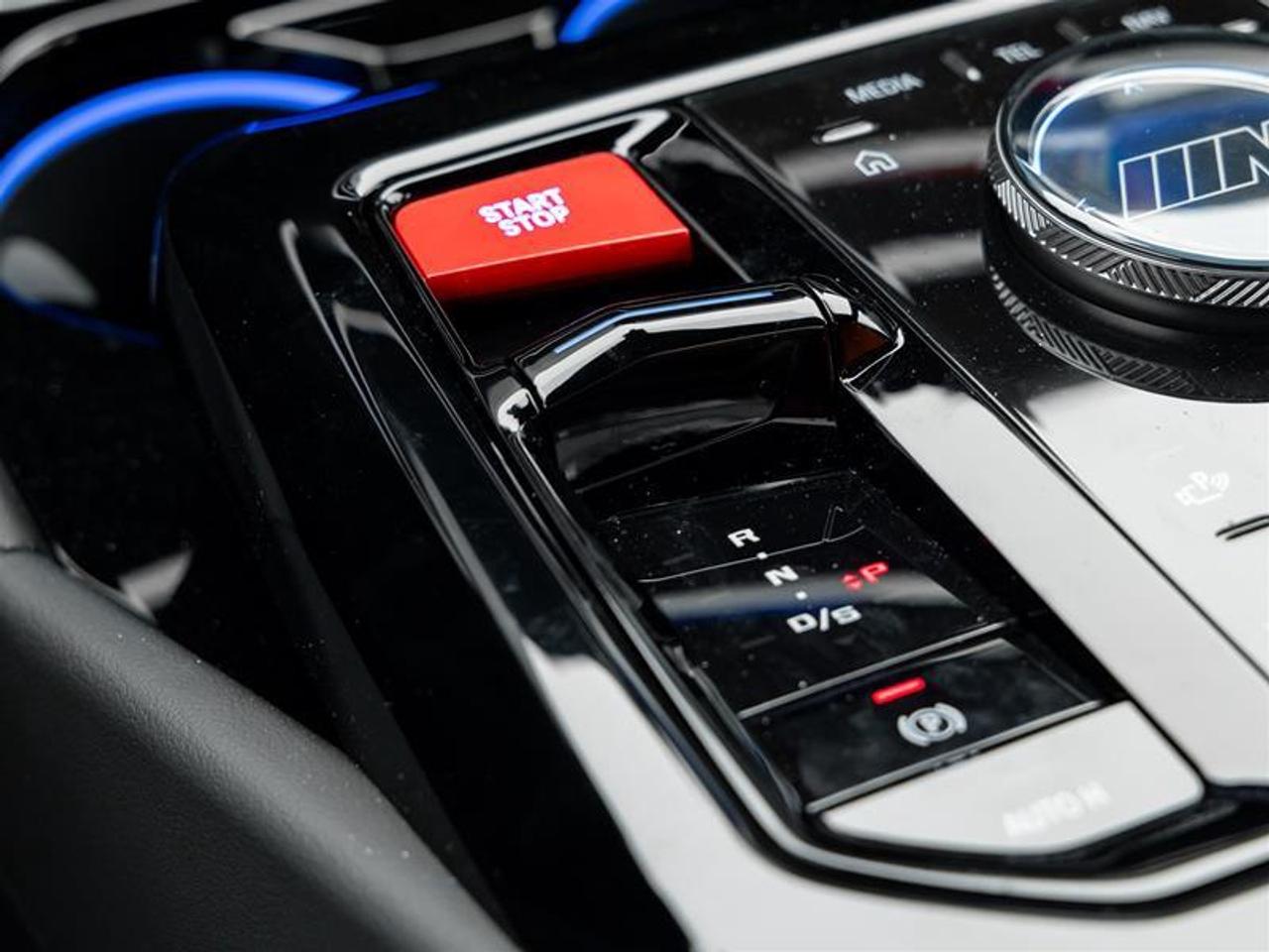2026 BMW M5 Base 4dr All-Wheel Drive Sedan Photo
