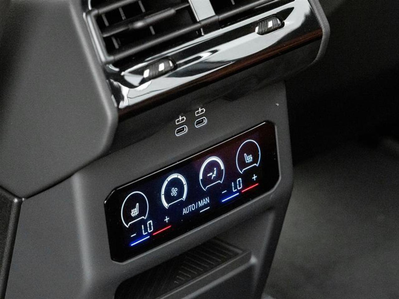 2026 BMW M5 Base 4dr All-Wheel Drive Sedan Photo