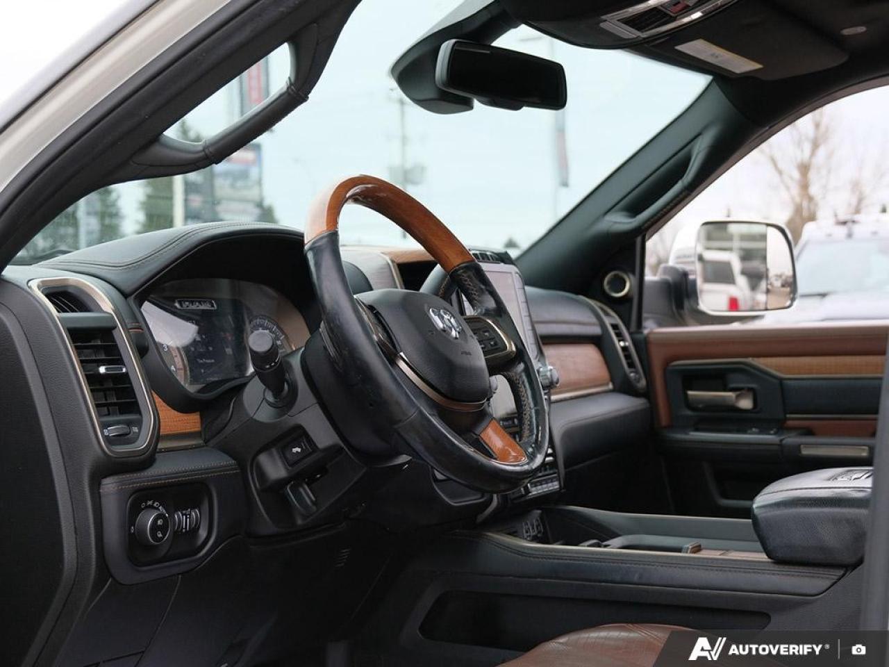 2019 RAM 2500 Laramie Longhorn 4x4 Crew Cab 6'4" Box Photo